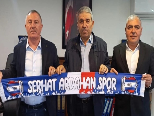 Başkan Yücel Tanış’tan Serhat Ardahanspor’a destek