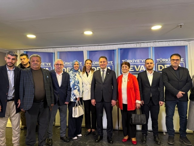DEVA Partisi İstanbul’da Geniş Katılımlı İftar Programı Düzenledi