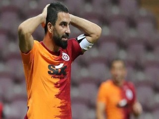 Fenerbahçe'den Arda Turan hamlesi