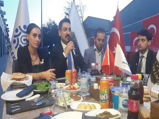 Memleket Partisi Esenyurt İlçe Başkanı Tanju Karakuş, basın mensupları ile bir araya geldi