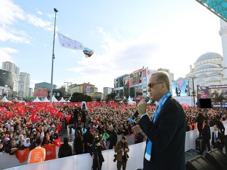 Cumhurbaşkanı Erdoğan Esenyurt'tan seslendi: Sandıkları sizler patlatacaksınız