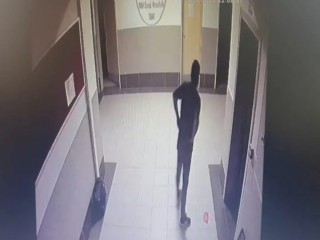 Esenyurt’ta Okul faresi önce kameraya sonra polise yakalandı