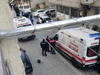 Esenyurt’ta Motosikletli saldırganlar kurşun yağdırdı!