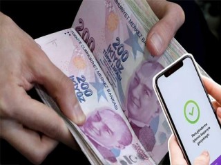 Bankalarda Yeni Dönem: Kimliğini Yenilemeyen Para Gönderemeyecek