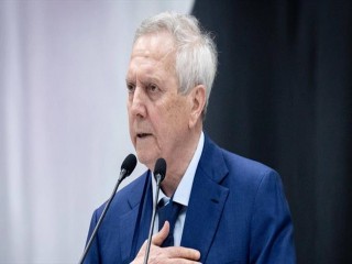 Efsane başkan, Fenerbahçe başkanlığına aday olduğunu açıkladı