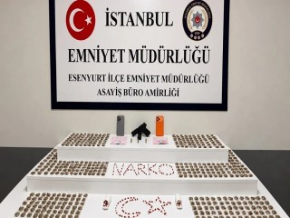 Esenyurt’ta Şüpheli Araçtan kilolarca Uyuşturucu ve Ruhsatsız Tabanca Çıktı!