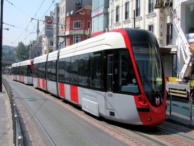 Esenyurt'a tramvay müjdesi