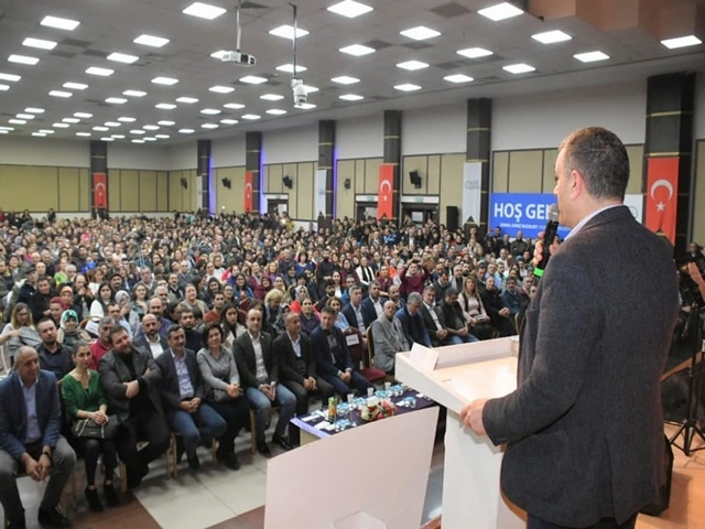 Kıvırcık Ali, Esenyurt’ta unutulmaz türküleriyle anıldı