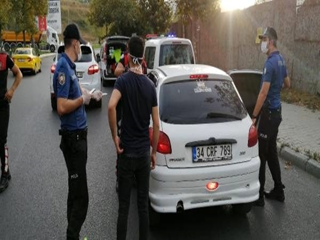 Esenyurt'ta gece boyunca kapsamlı asayiş denetimi yapıldı