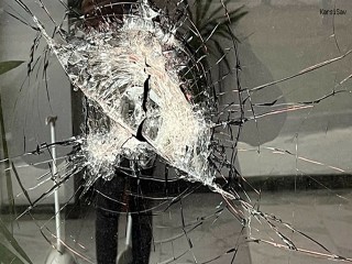 AK Parti Beylikdüzü İlçe Başkanlığı'na saldırı