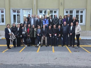 Esenyurt Lisesi mezunları 30 yıl sonra 24 Kasım'da buluştular