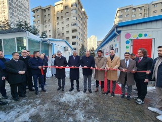 Esenyurt’tun ilk Müzik okulu açıldı