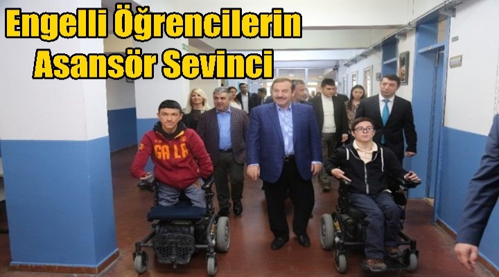 Engelli Öğrencilerin Asansör Sevinci